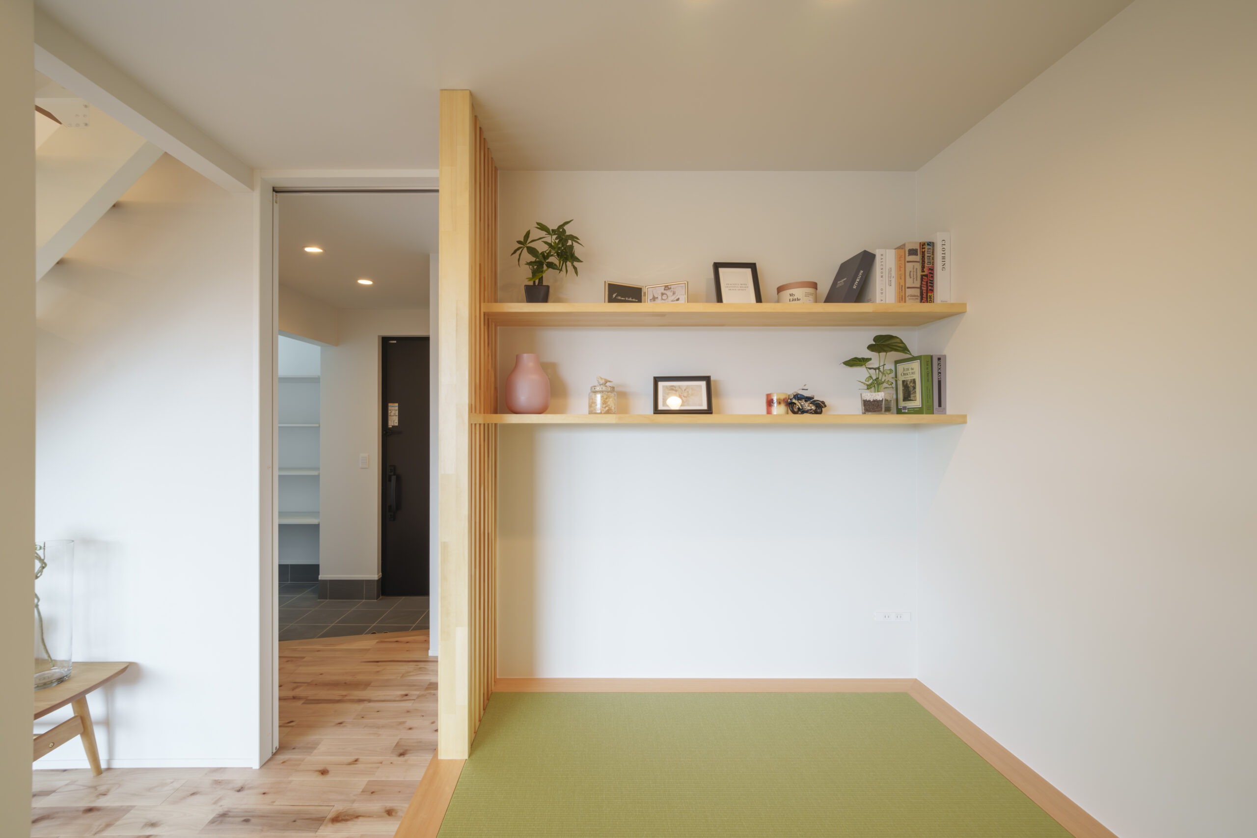 和室が小上がりになっていることで、独立した部屋としても使えます。